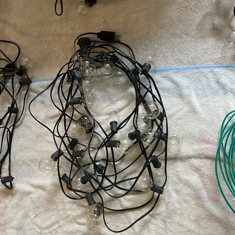 7 stands of string lights
